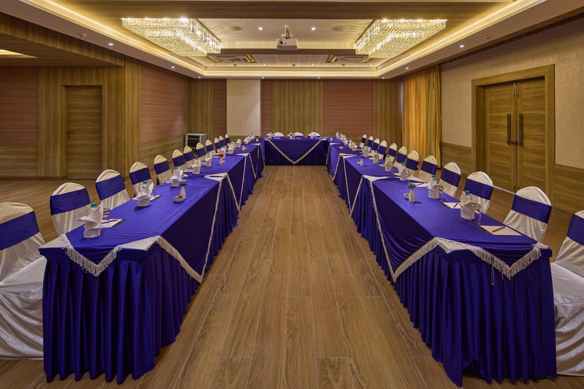 Grand Continent Hosur A Sarovar Portico Affiliate Hotel Luaran gambar