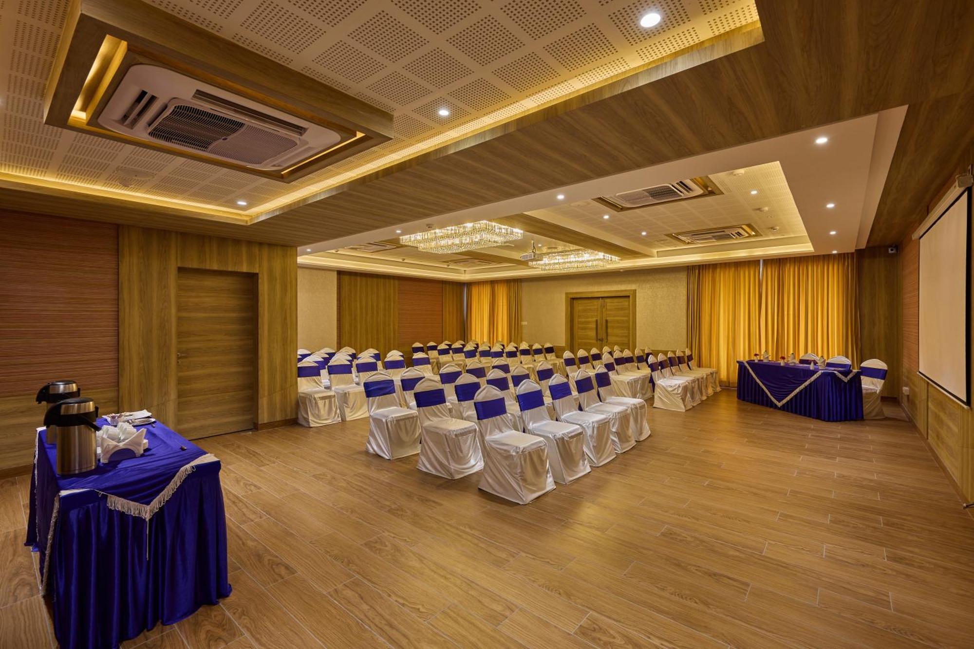 Grand Continent Hosur A Sarovar Portico Affiliate Hotel Luaran gambar
