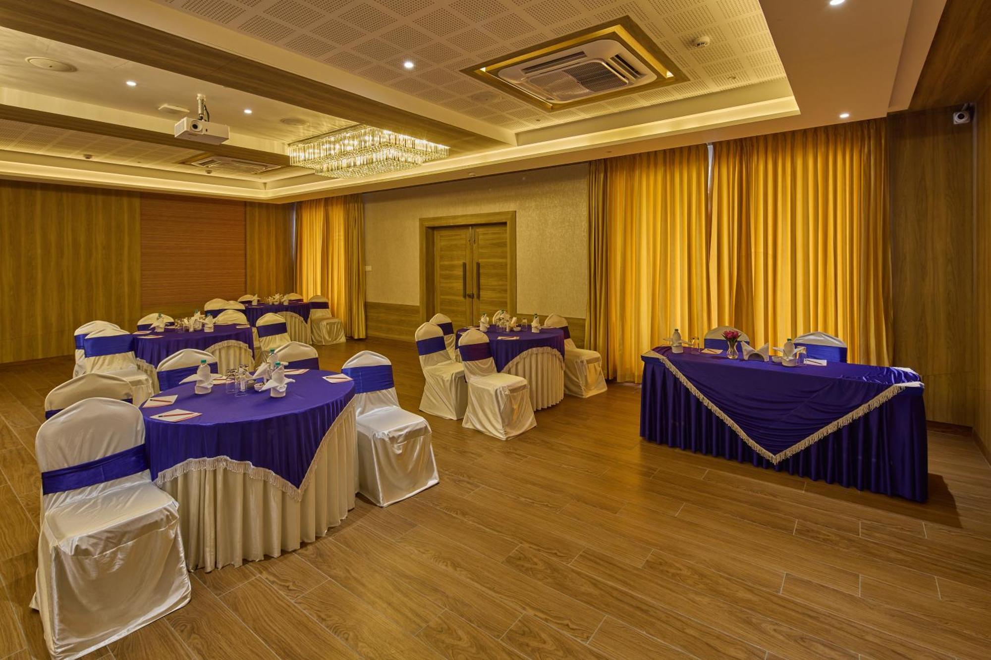 Grand Continent Hosur A Sarovar Portico Affiliate Hotel Luaran gambar