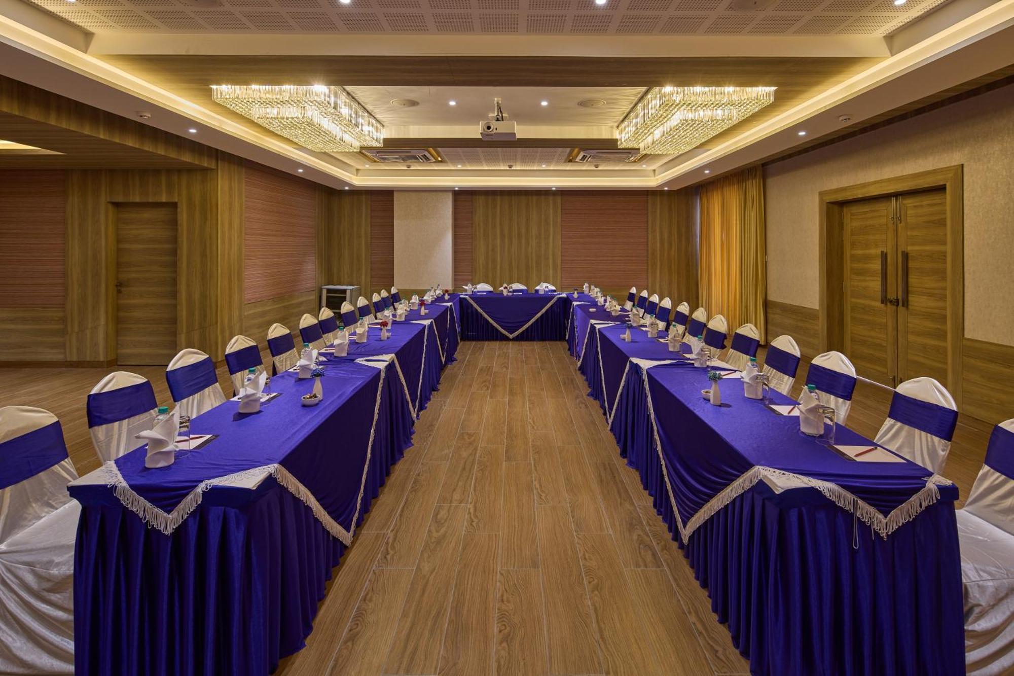 Grand Continent Hosur A Sarovar Portico Affiliate Hotel Luaran gambar