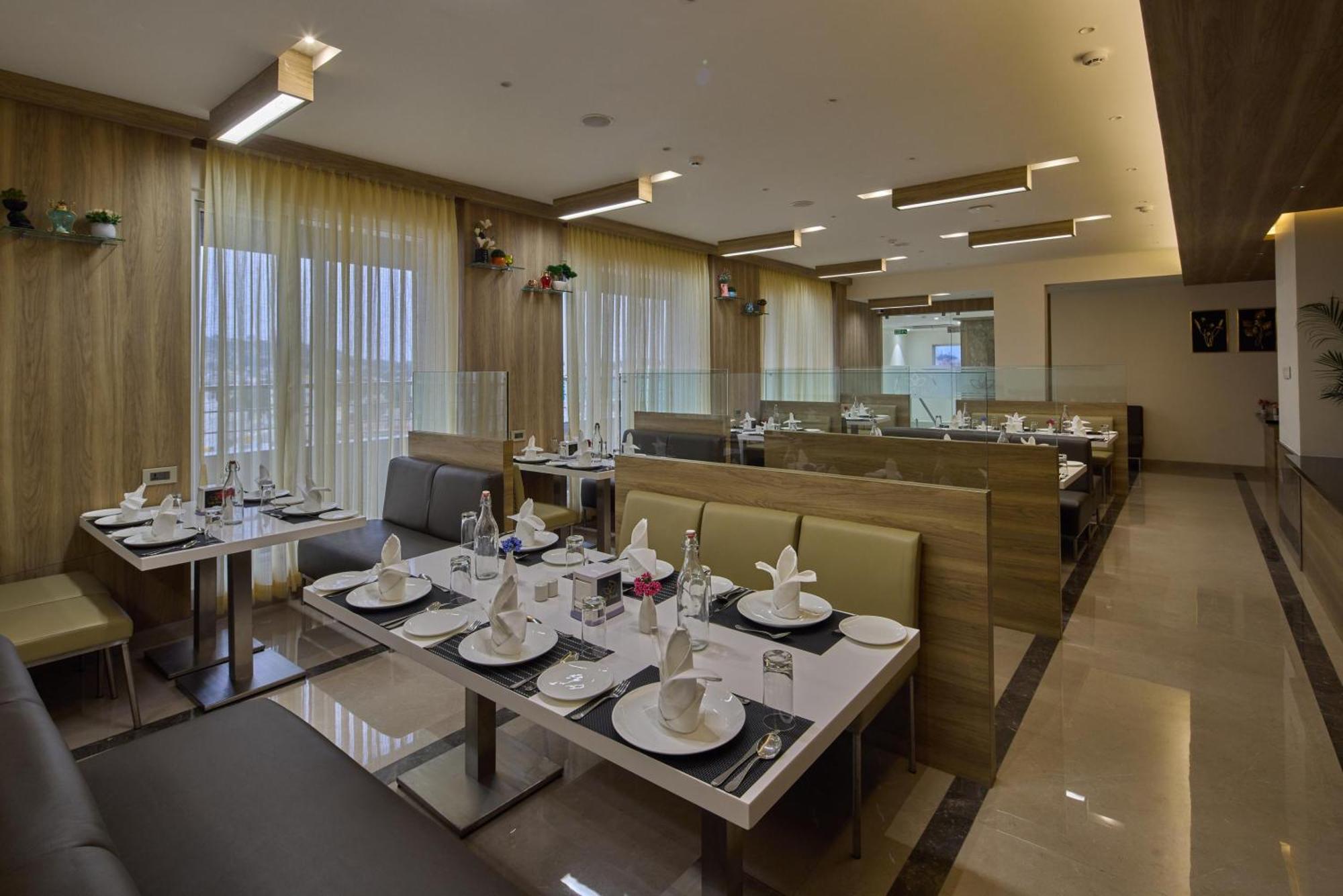 Grand Continent Hosur A Sarovar Portico Affiliate Hotel Luaran gambar